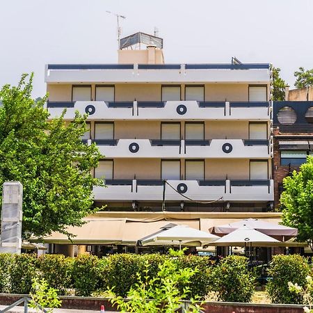 Jolly Hotel Igoumenitsa Exterior photo